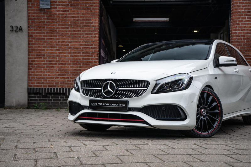 Mercedes-Benz A 250 AMG 4MATIC Pano / Memory / Camera — photo 5