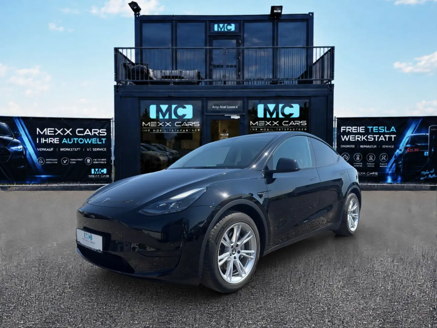 Tesla Model Y RWD | WERKSGARANTIE | AUTOPILOT | WÄRMEPUMPE Schwarz - 1