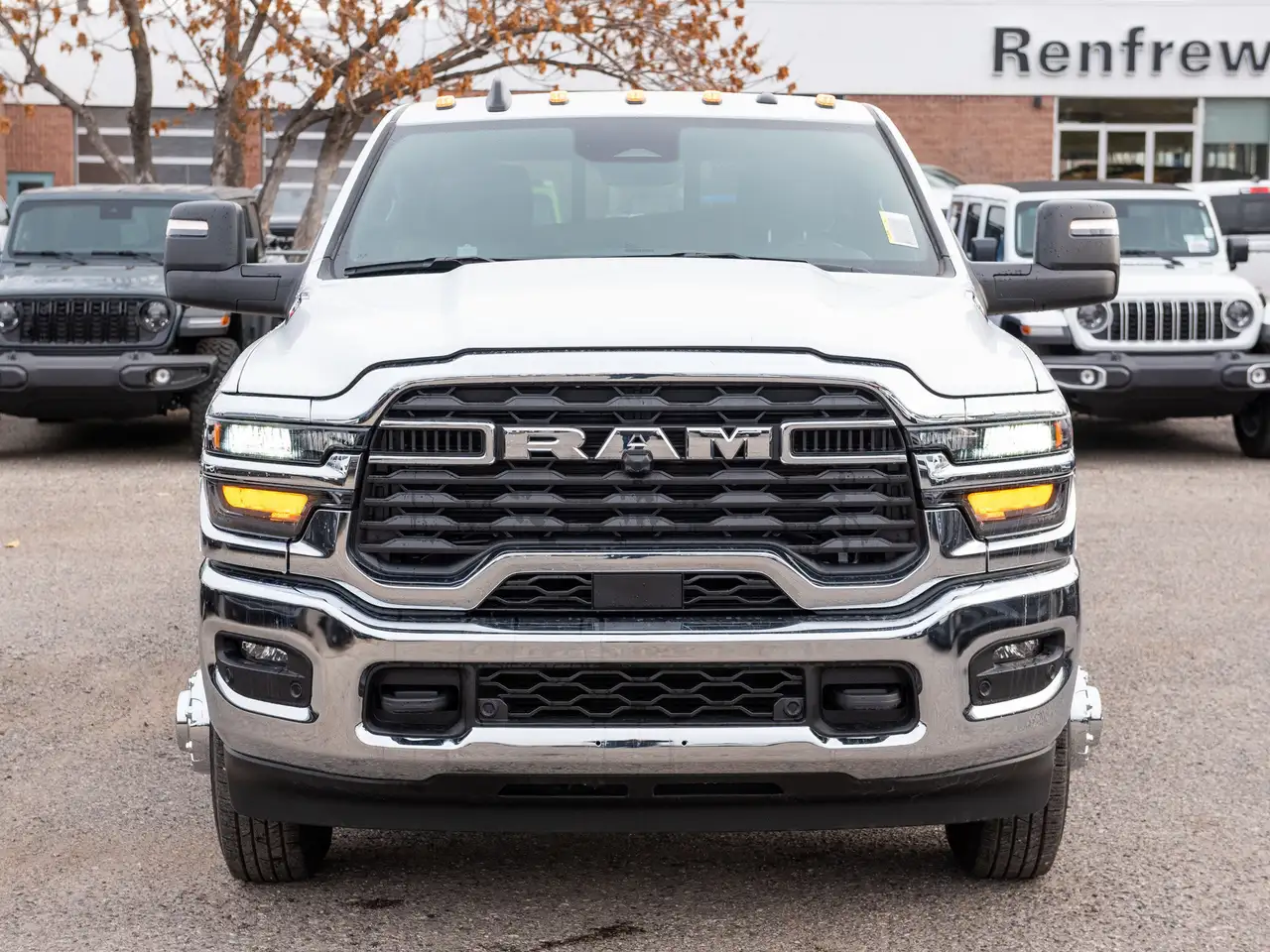 RAM 3500 снимка RAM 3500