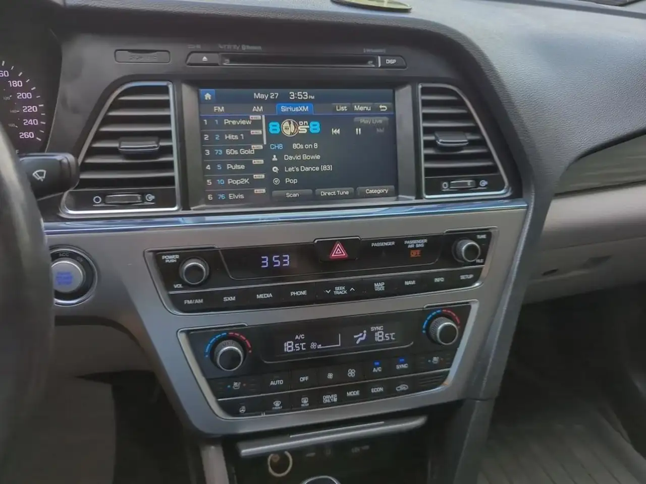 Hyundai SONATA снимка Hyundai SONATA