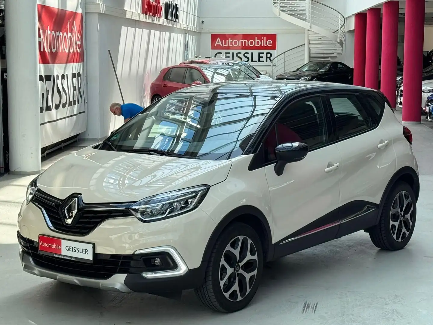 Renault Captur 0.9 Energy Intens LED+SITZHZG+PDC+NAVI Beige - 1