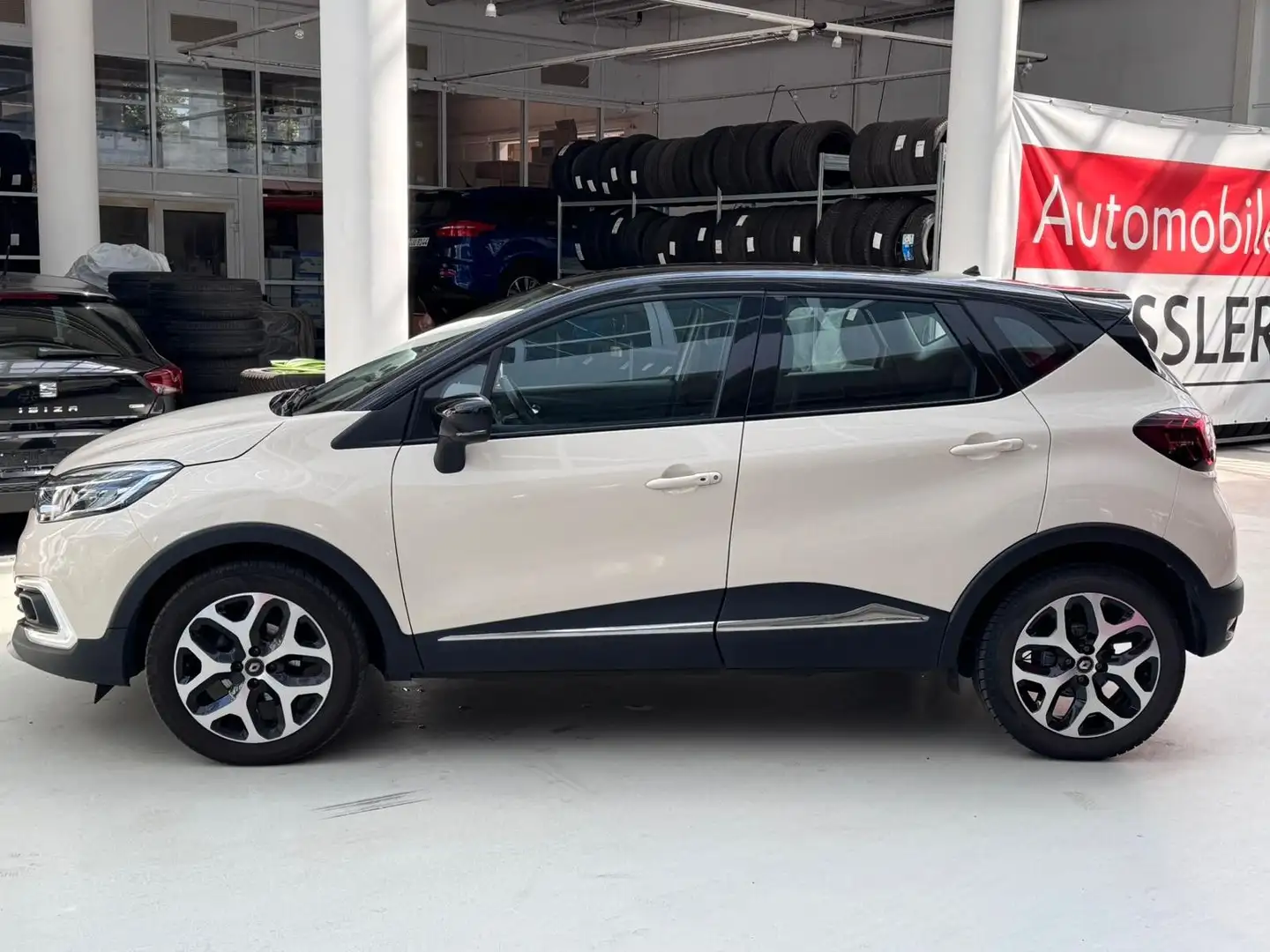 Renault Captur 0.9 Energy Intens LED+SITZHZG+PDC+NAVI Beige - 2