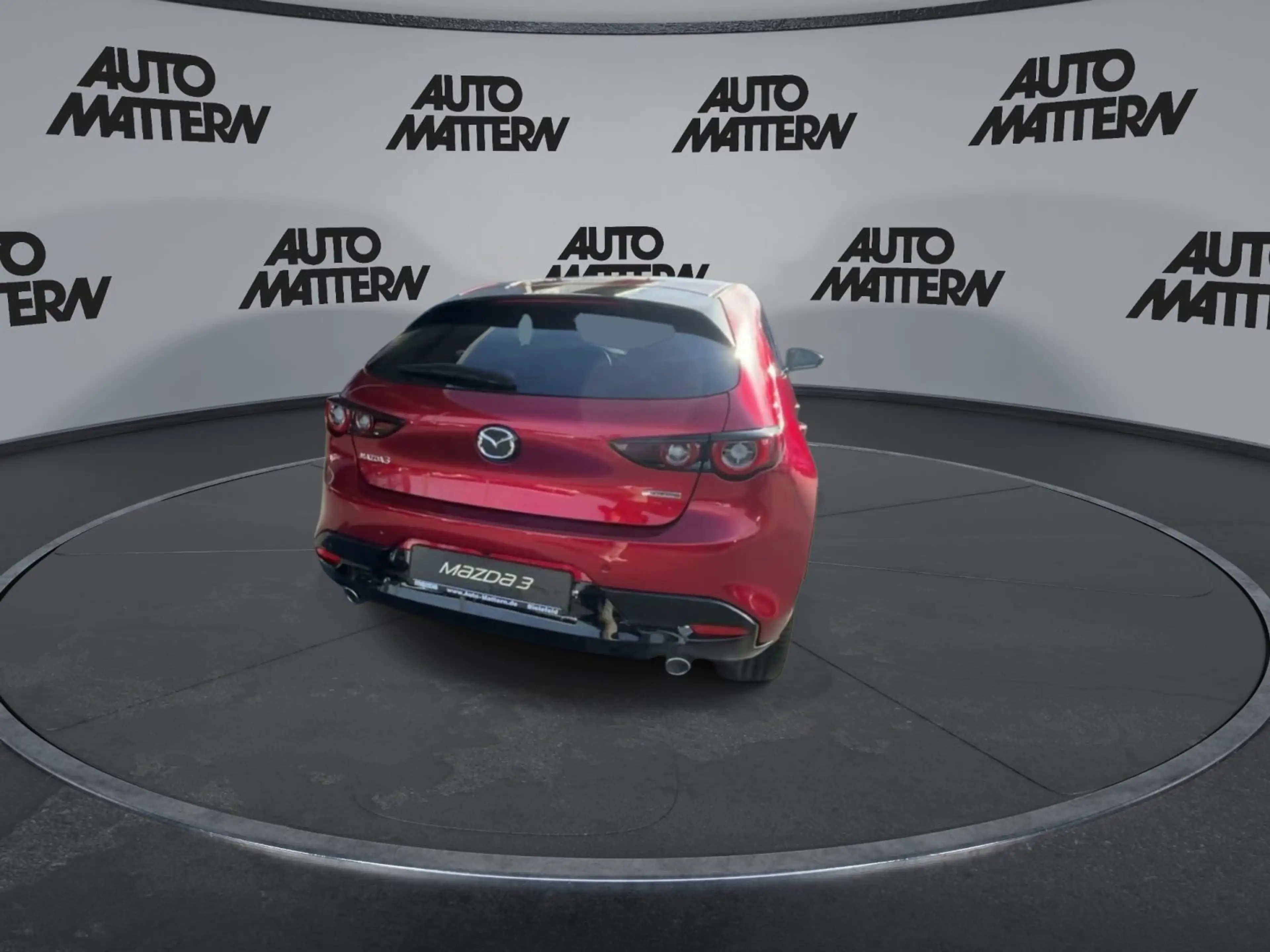 Mazda 3 2.5L e-SKYACTIV G 140ps — photo 7