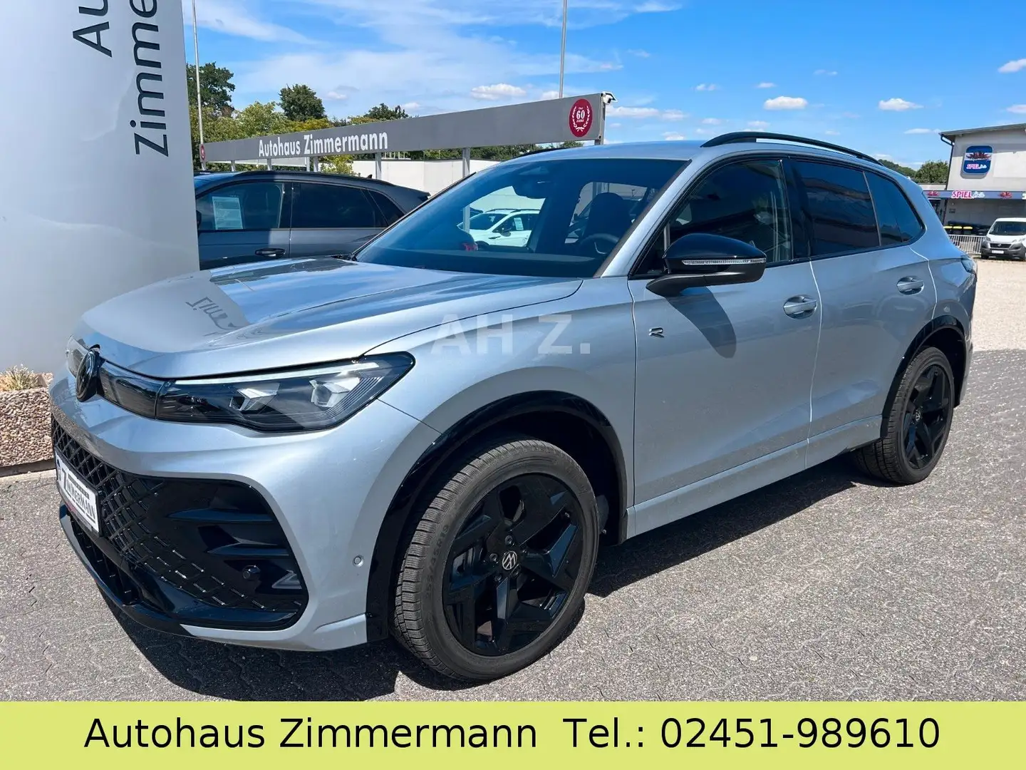 Volkswagen Tiguan 2,0 TDI R-Line BlackStyle*MATRIX*19"*IQ-D Argent - 2