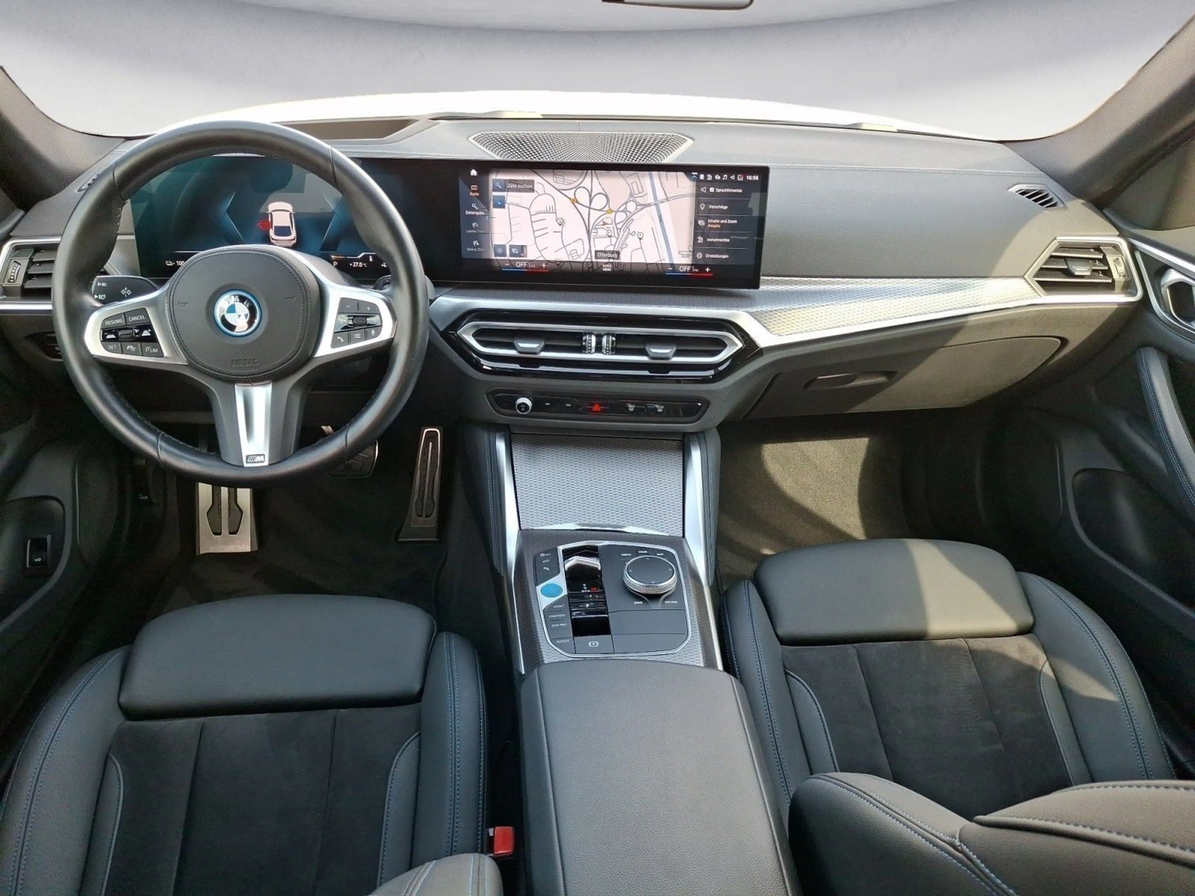 BMW i4 eDrive40 M SPORT Parking Assistant Plus Live — photo 13
