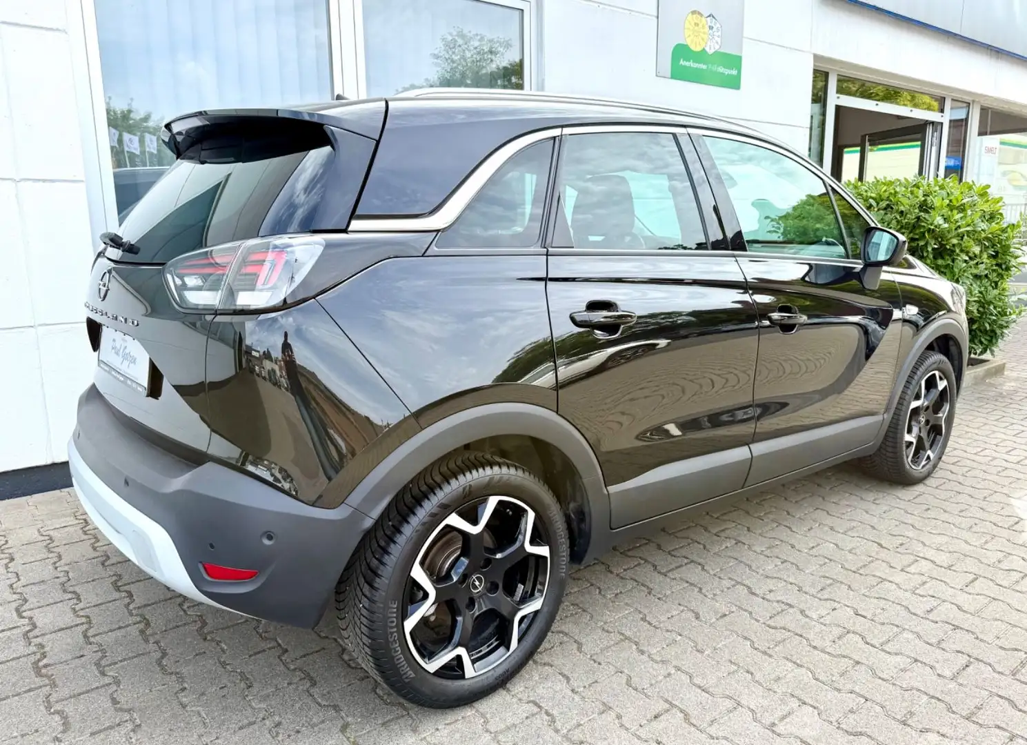 Opel Crossland X Crossland 1,2 Automatik Ultimate | Panoramadach Schwarz - 2