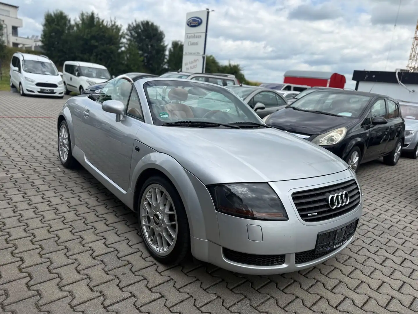 Audi TT Coupe/Roadster 1.8 T Roadster quattro Argento - 1