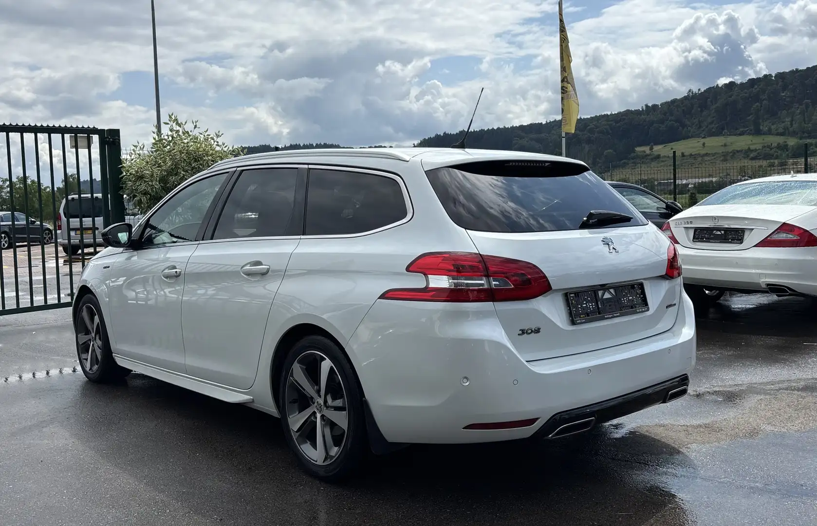 Peugeot 308 SW BlueHDi 150 EAT6 GT Line Blanc - 2