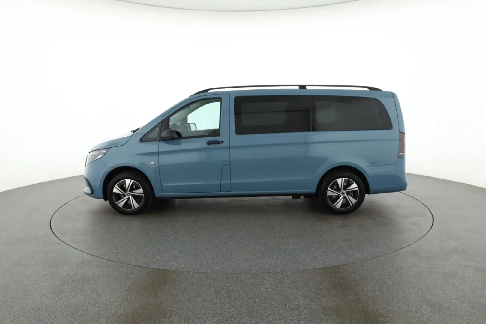Mercedes-Benz Vito 116 CDI Tourer PRO Lang LED Navi Distr Blau - 2