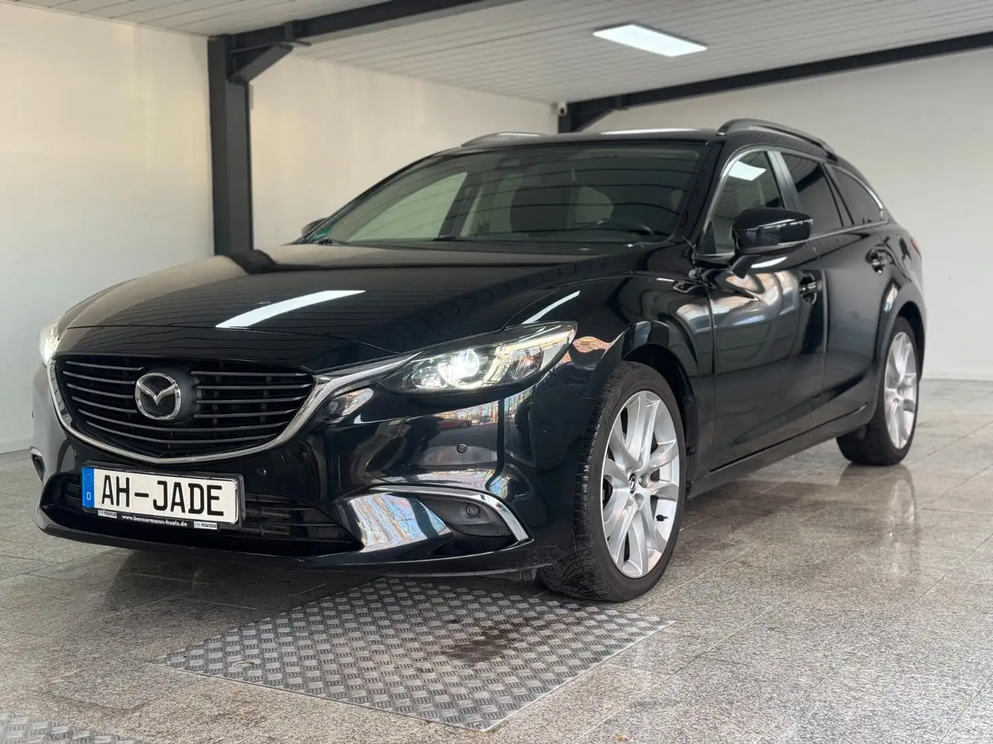 Mazda 6 Kombi Nakama *Bose*LenkradHZG*Aut* Schwarz - 2