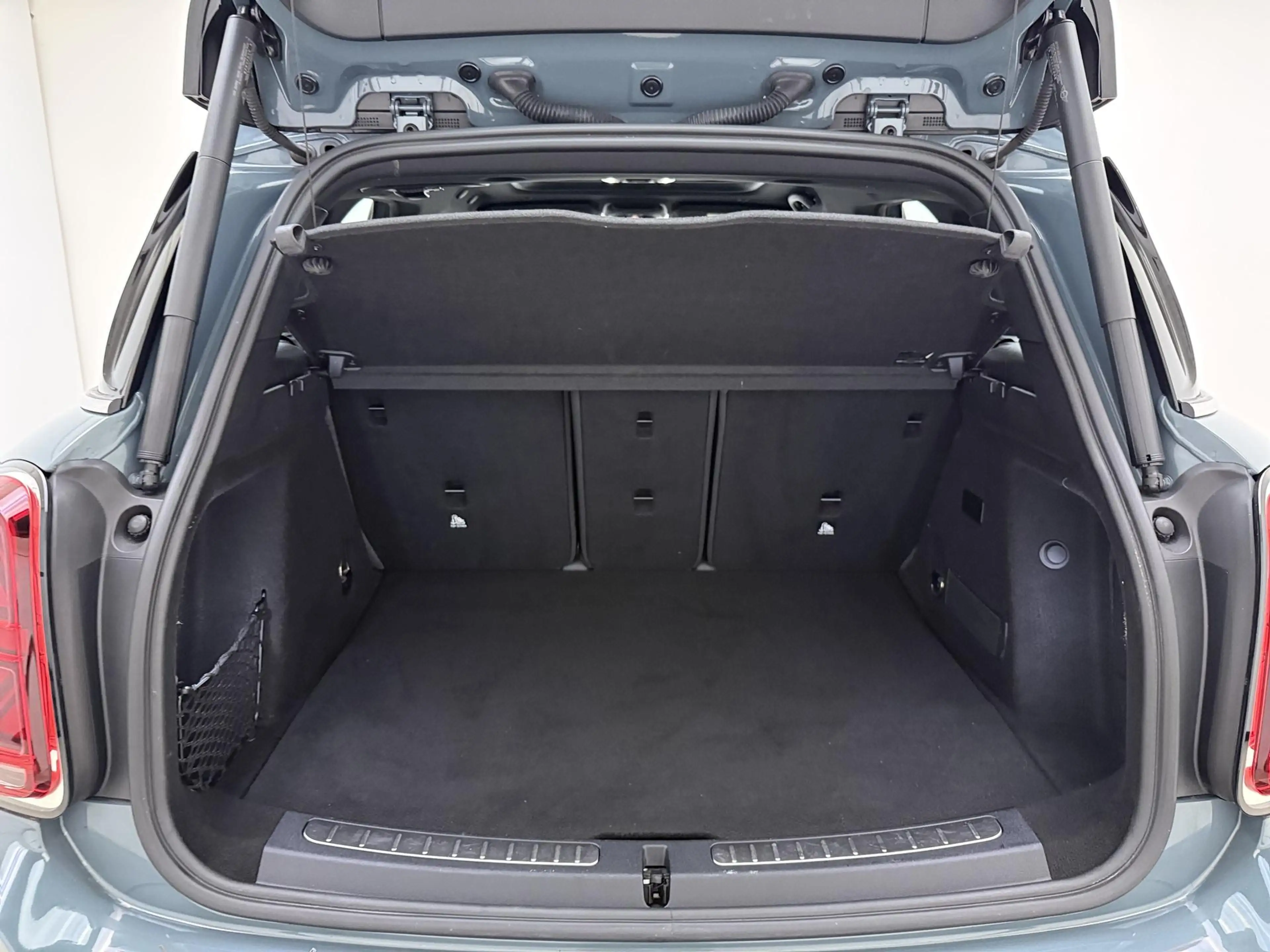 MINI Cooper SE Countryman 1.5 ALL4 Pepper — photo 5