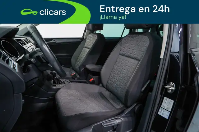Volkswagen Tiguan view 13
