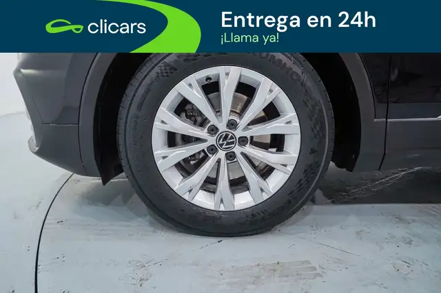 Volkswagen Tiguan view 11