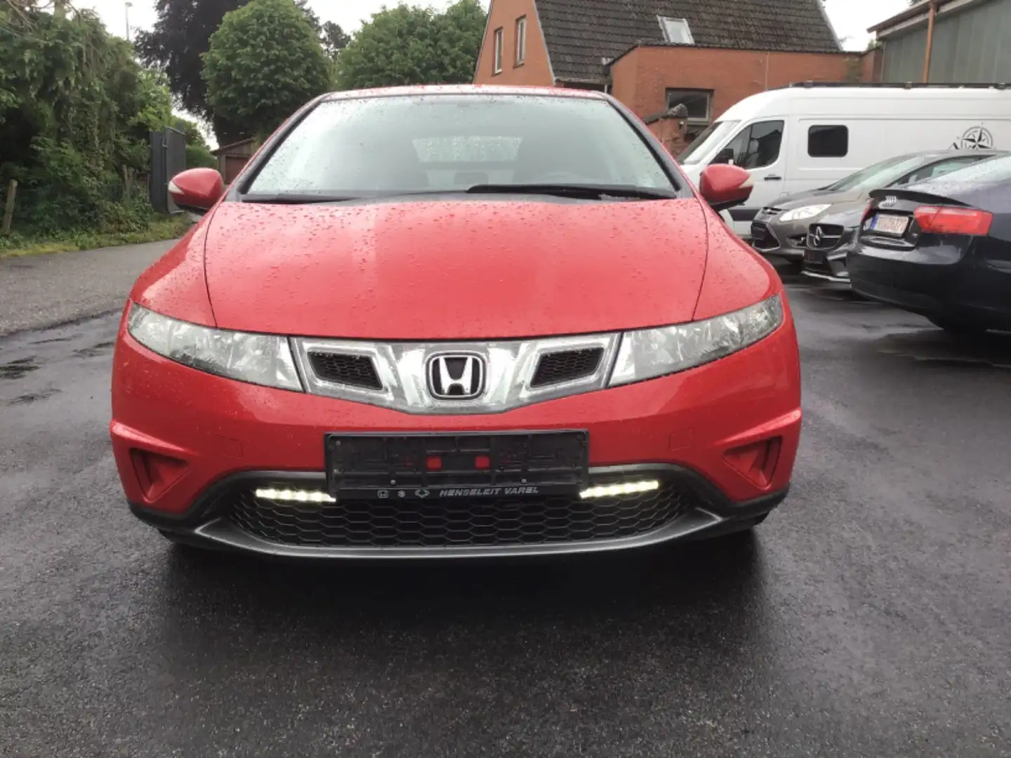 Honda Civic Lim. 5-trg. 1.4 Comfort Rojo - 1