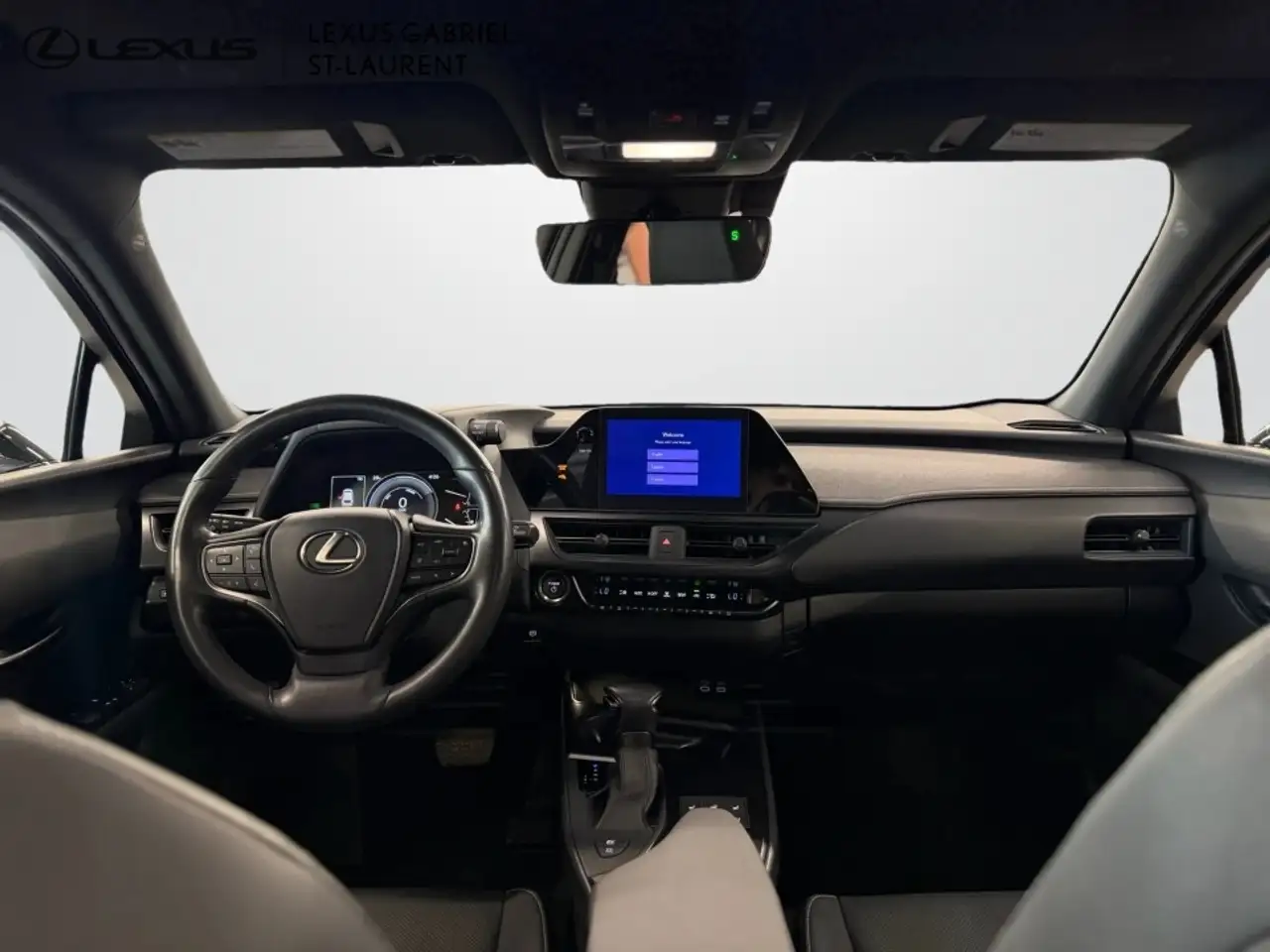 Lexus UX снимка Lexus UX