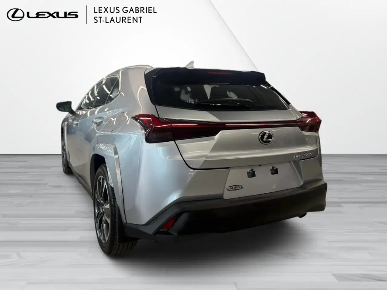 Lexus UX снимка Lexus UX