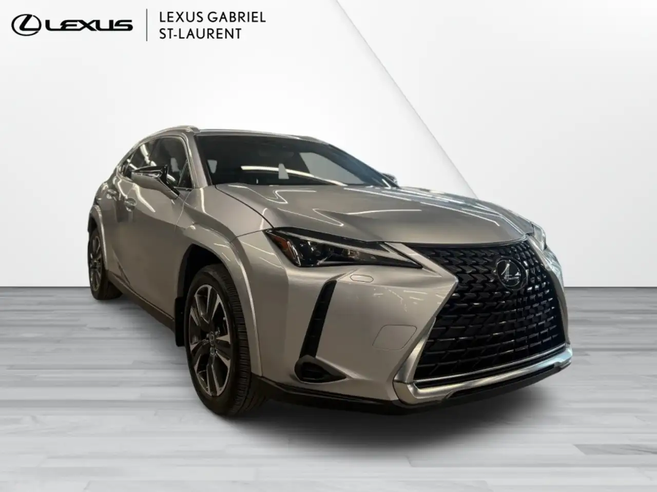 Lexus UX снимка Lexus UX