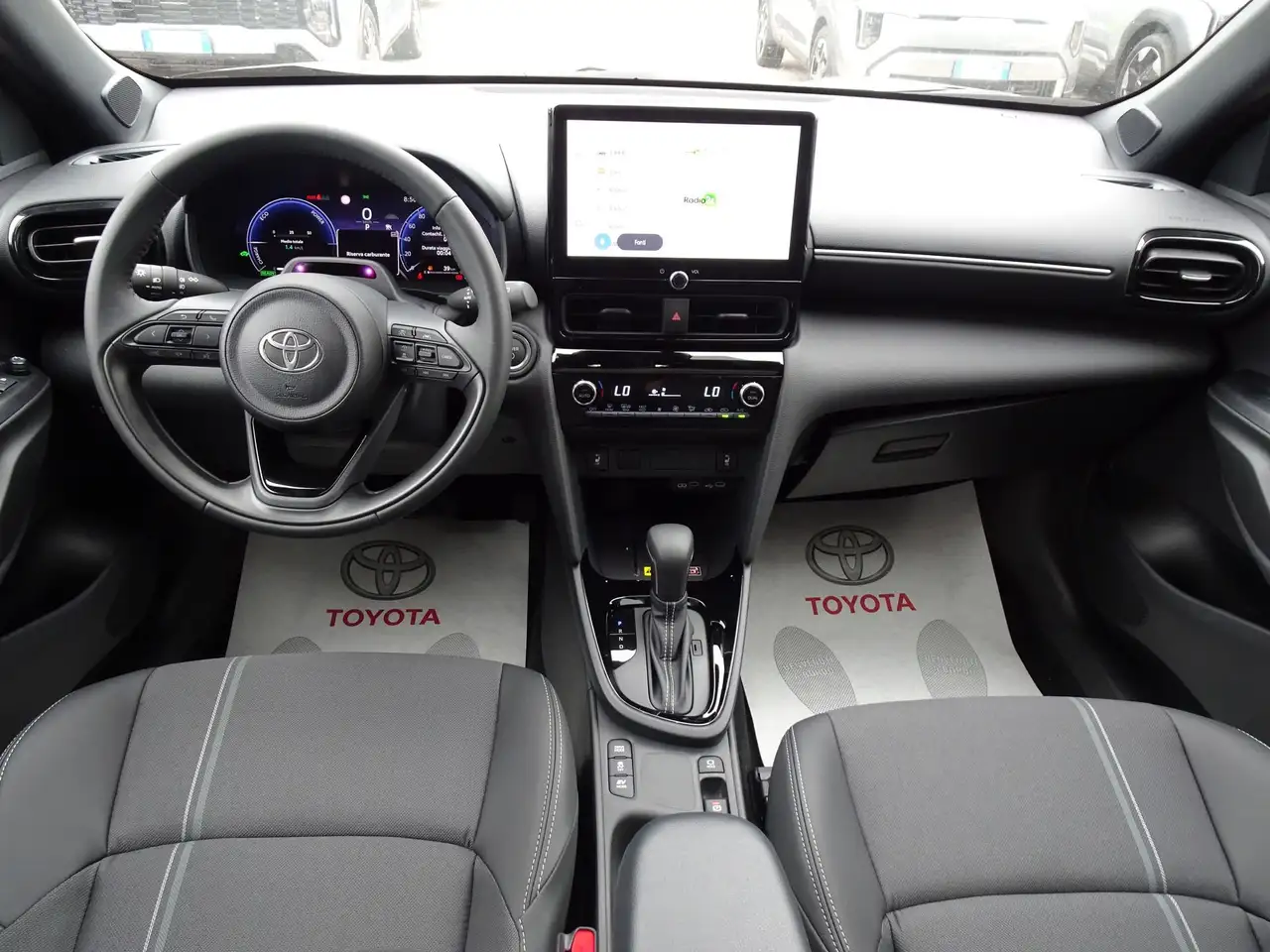 Toyota Yaris Cross 2026 — фото 10