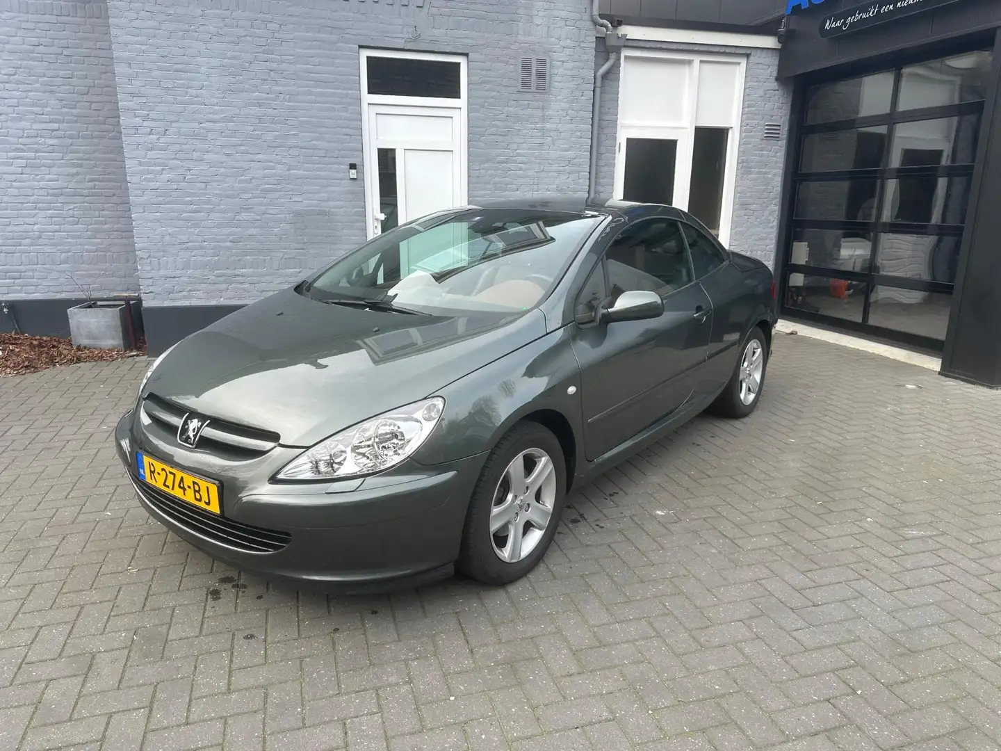 Peugeot 307 CC 2.0-16V | LEER | PARKEERSENSOREN | CLIMA | Grau - 1