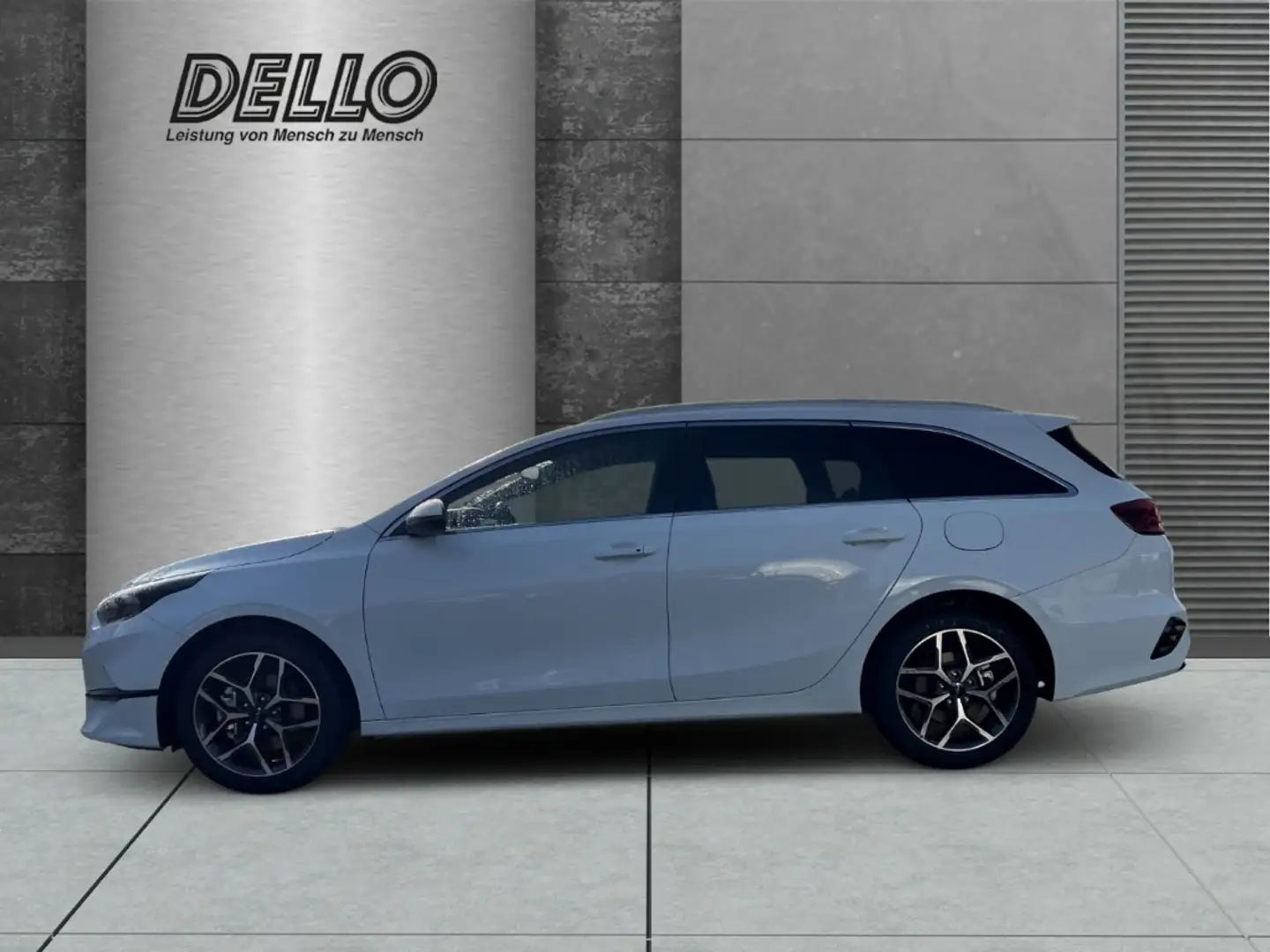 Kia Ceed SW / cee'd SW 1.5T DCT 48V Ultimate Edition Style-Paket Navi And Weiß - 2