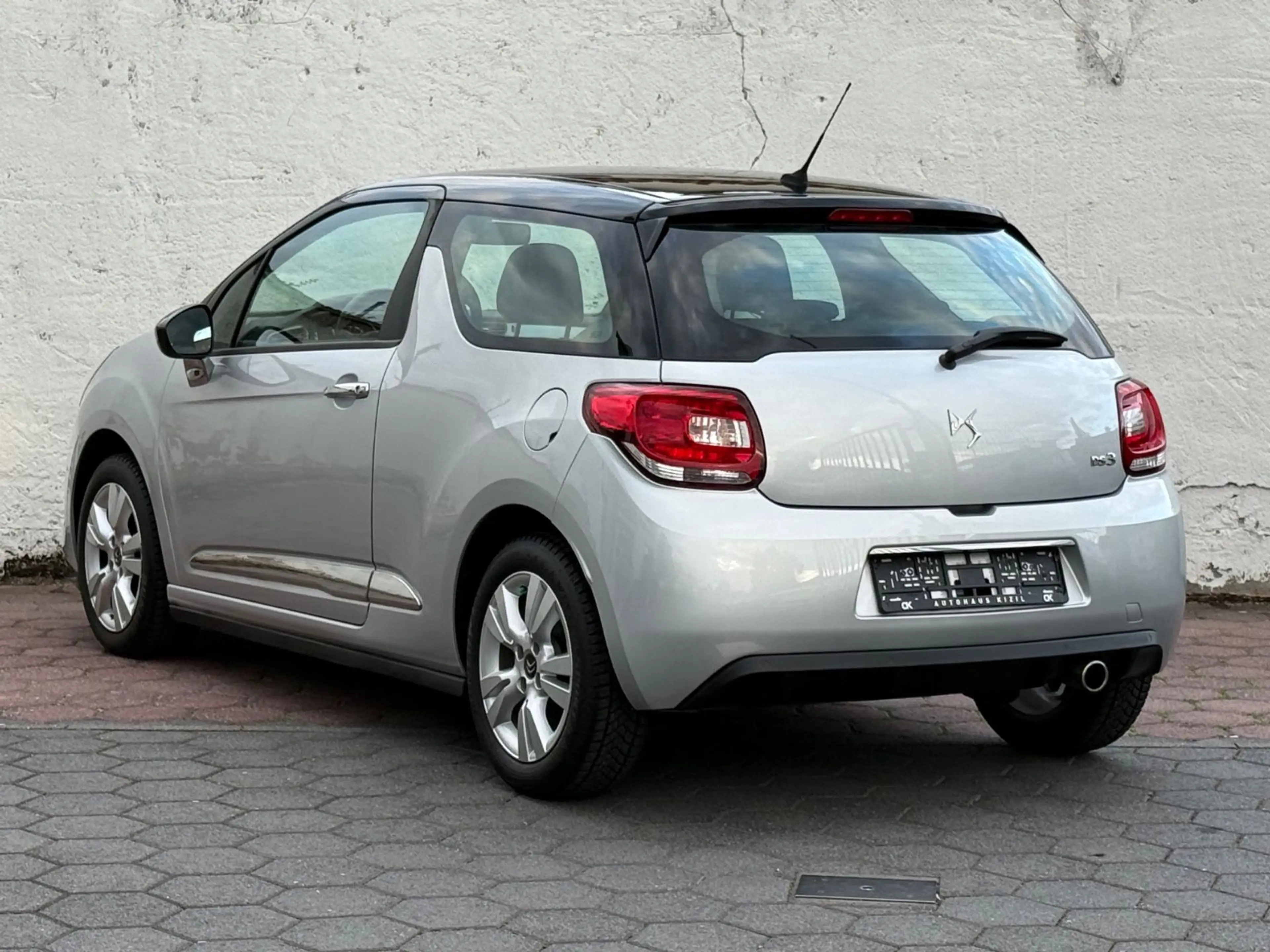 DS Automobiles DS 3 DS 3 So Chic S-Heiz,Einpark-h,Tempomat,Bluetooth — photo 8