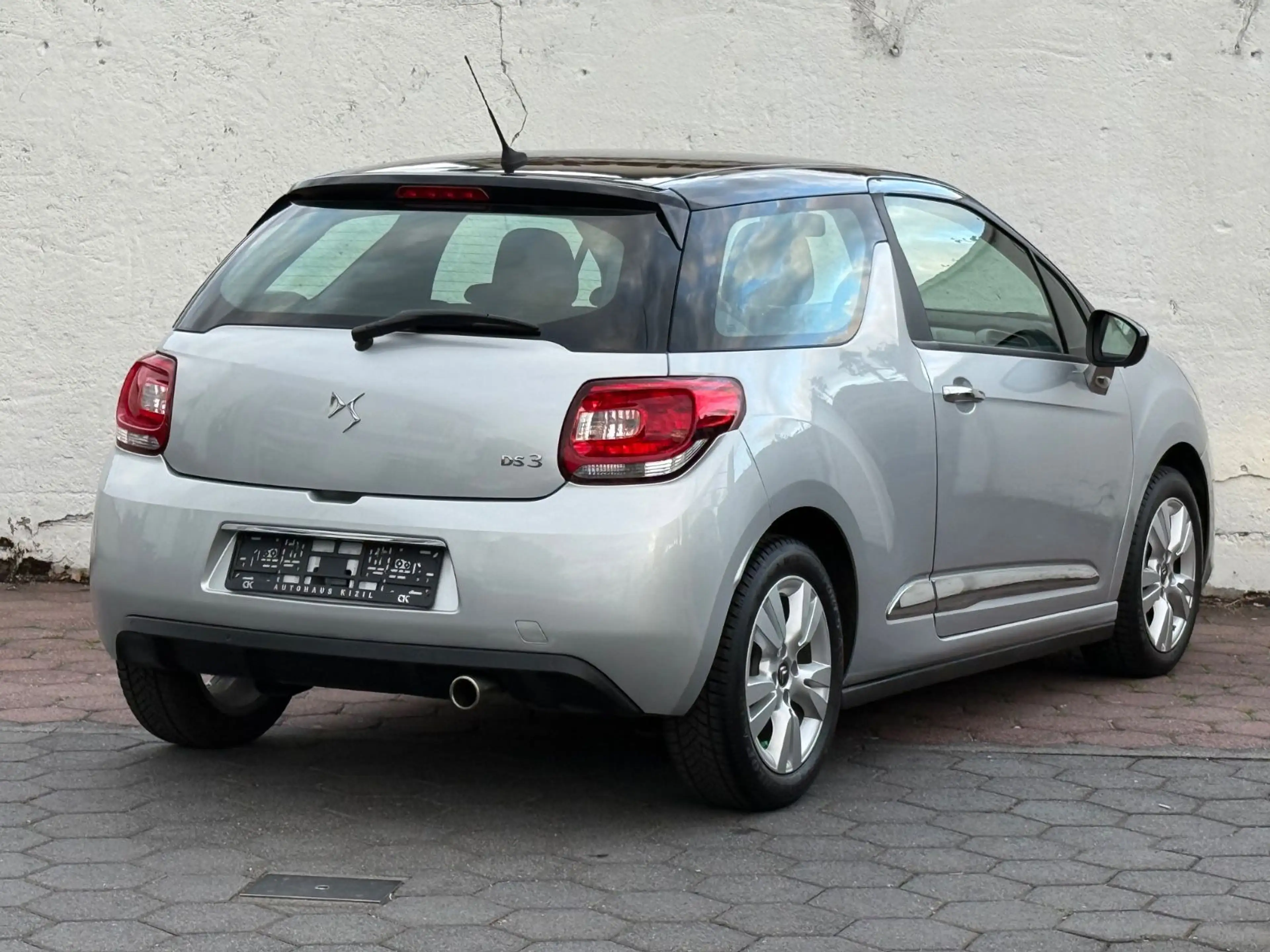 DS Automobiles DS 3 DS 3 So Chic S-Heiz,Einpark-h,Tempomat,Bluetooth — photo 6