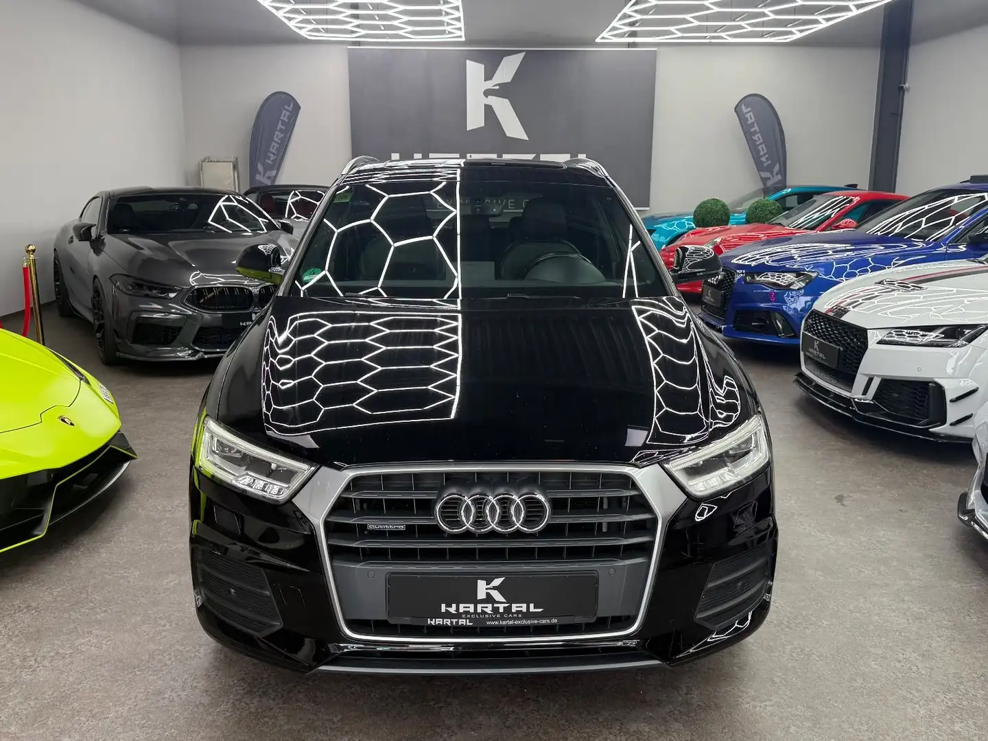 Audi Q3 sport quattro Schwarz - 2