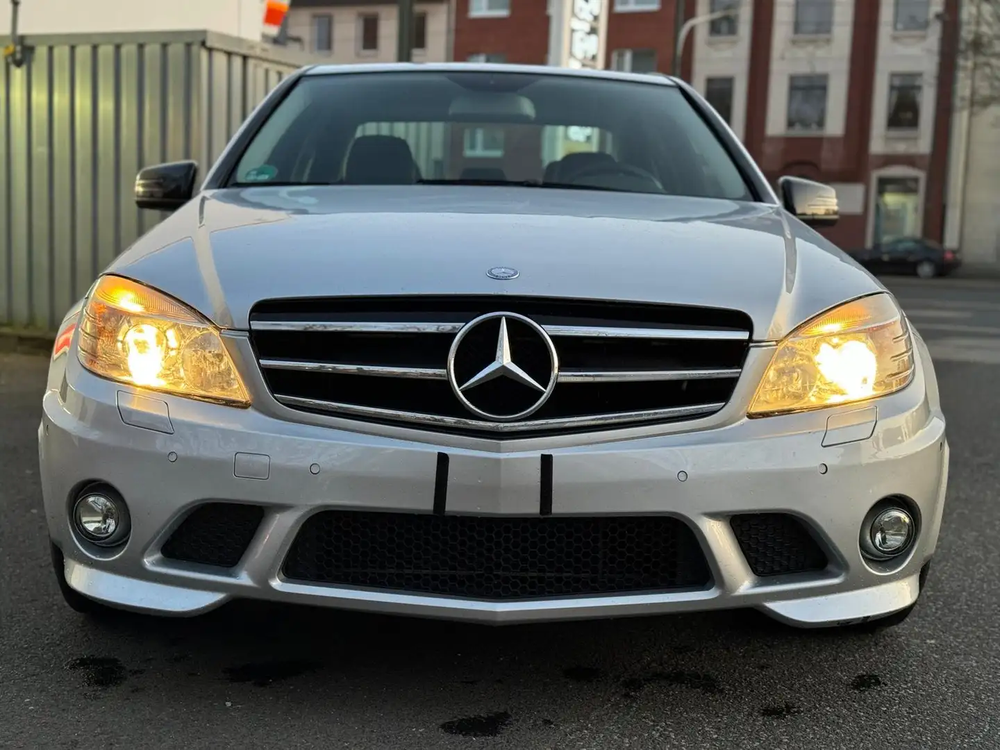 Mercedes-Benz C 280 C 280 C63 AMG Optik*7G-Tronic*Kamera*19 Zoll*Leder Argent - 2