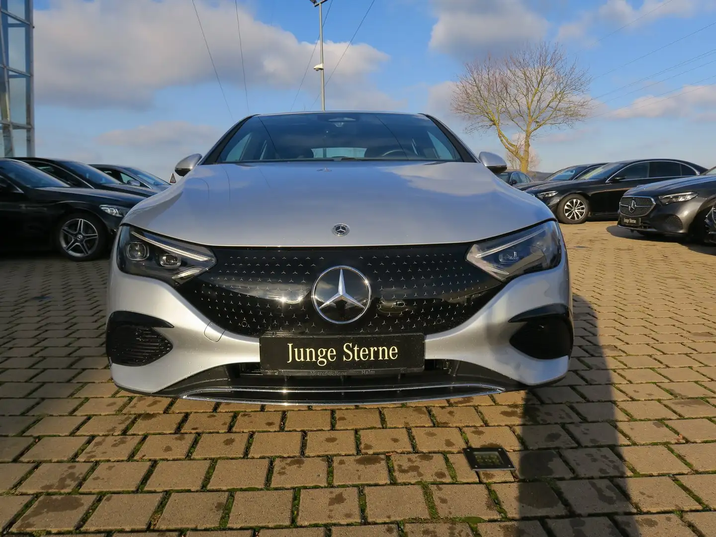 Mercedes-Benz EQE 300 Advanced Plus Digital Light *FlexBonus* Silber - 2