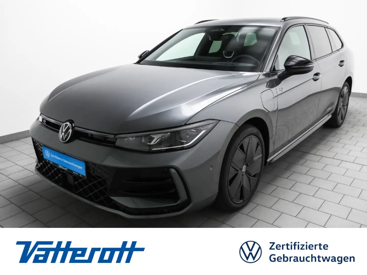 Volkswagen Passat 1.5 eHybrid DSG R-Line Black Style AHK Navi Grau - 1