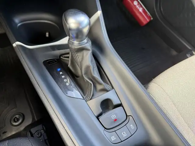 Toyota C-HR view 17