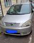 Toyota Avensis Verso Avensis Verso D-4D Silber - thumbnail 1