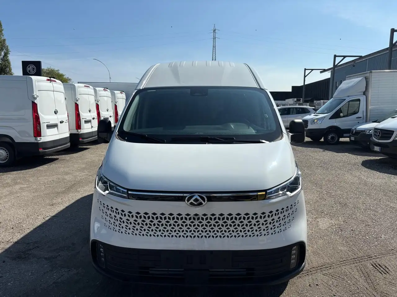 Maxus Model not specified 2025