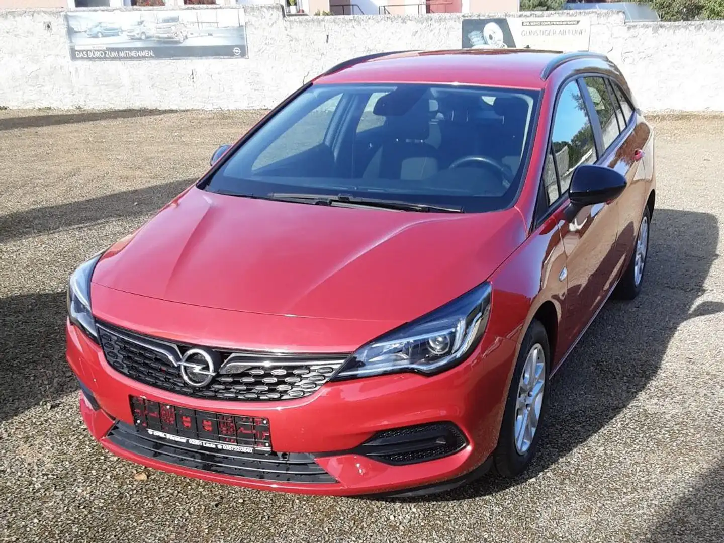 Opel Astra Edition Start/Stop Rot - 1