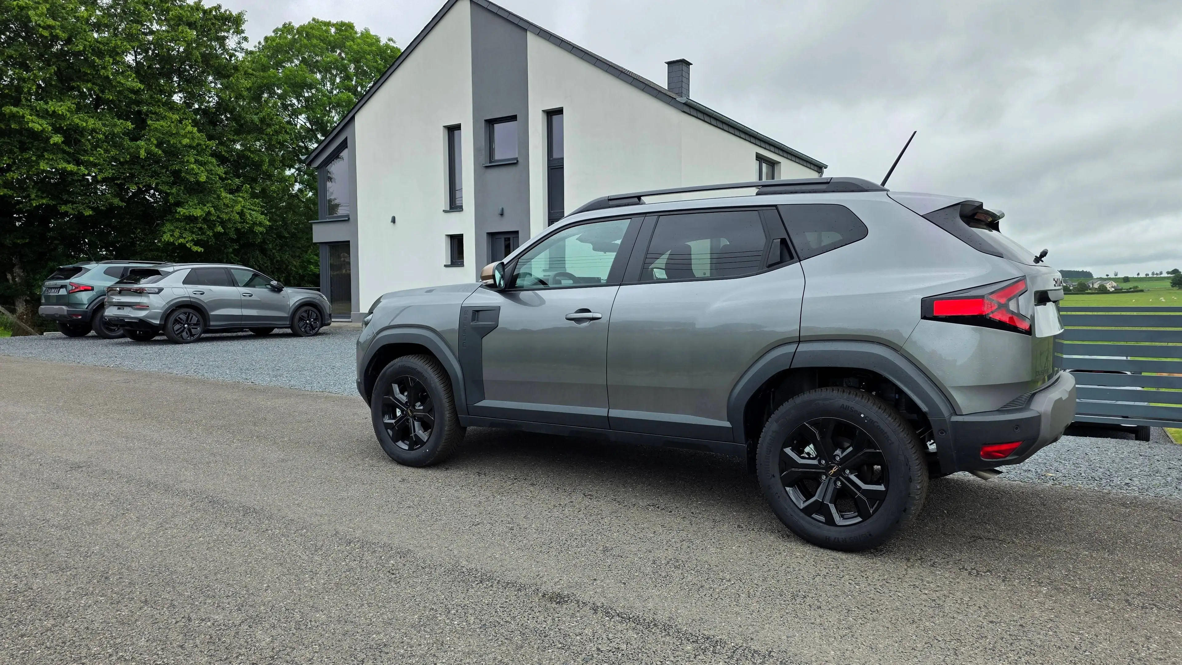 Dacia Duster Duster 1.2 Mild hybrid 4x4 Extreme ( 4X4 ) — photo 2