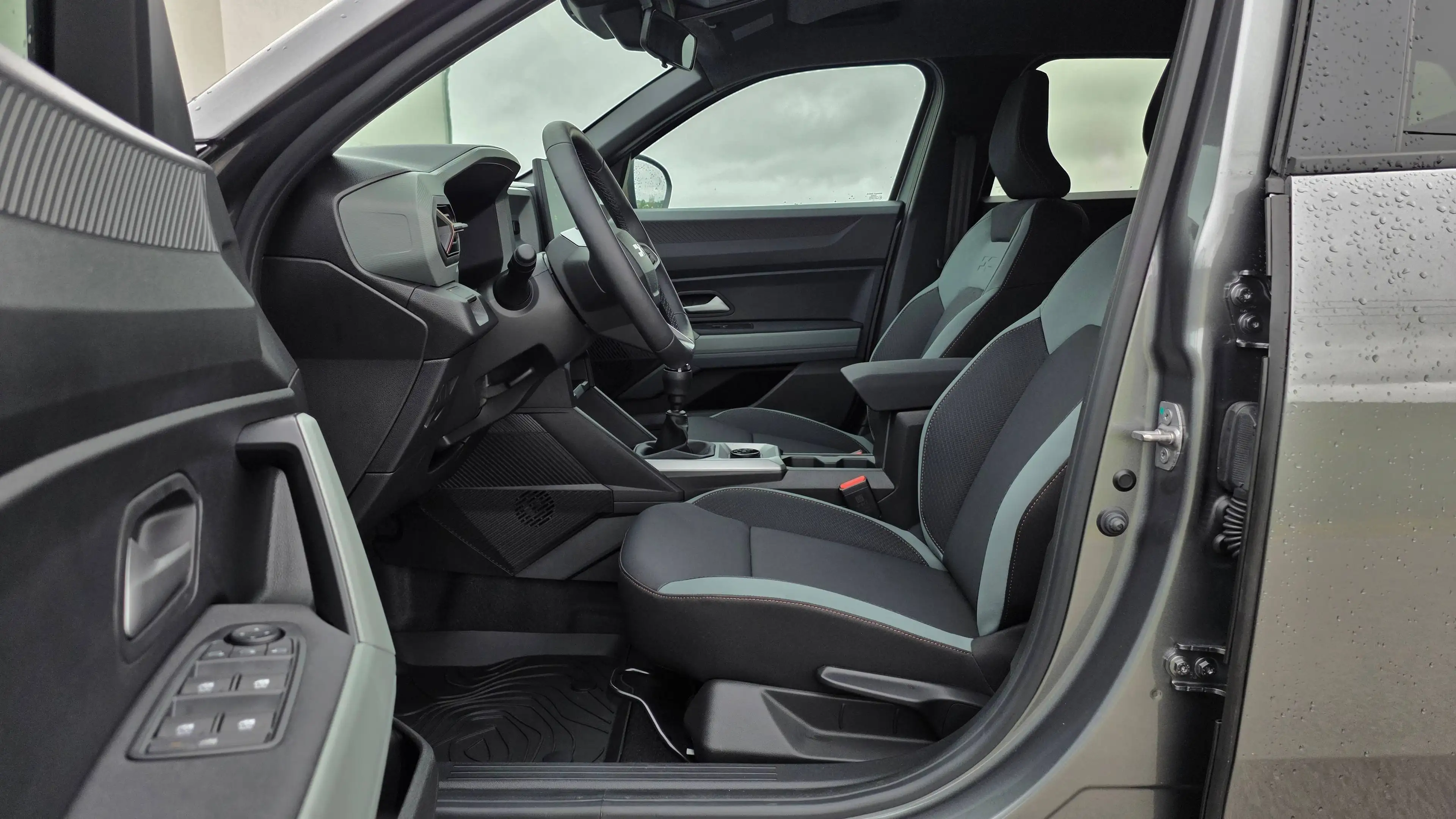 Dacia Duster Duster 1.2 Mild hybrid 4x4 Extreme ( 4X4 ) — photo 15