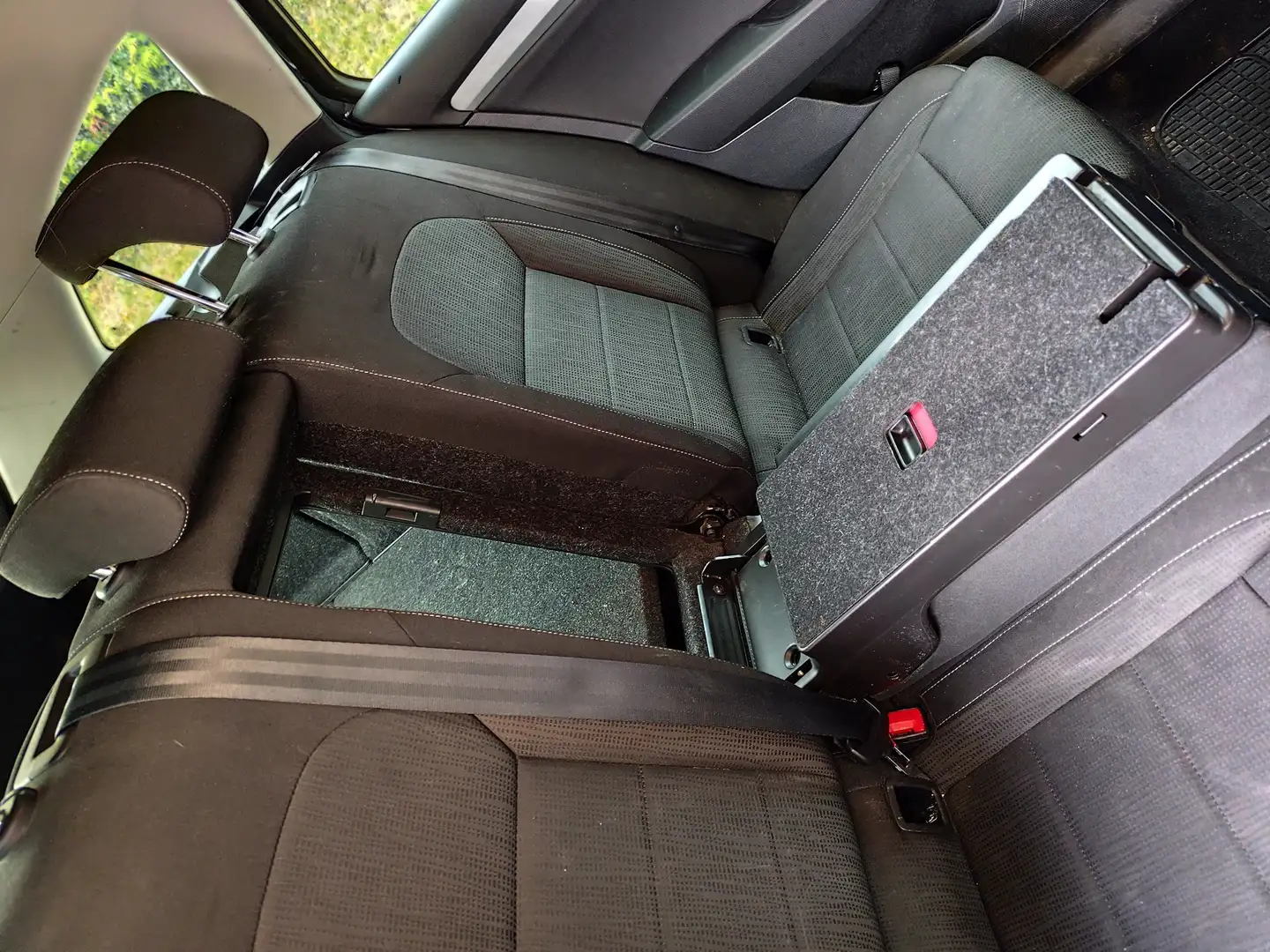 Skoda Superb Ambition 4x4 Schwarz - 2