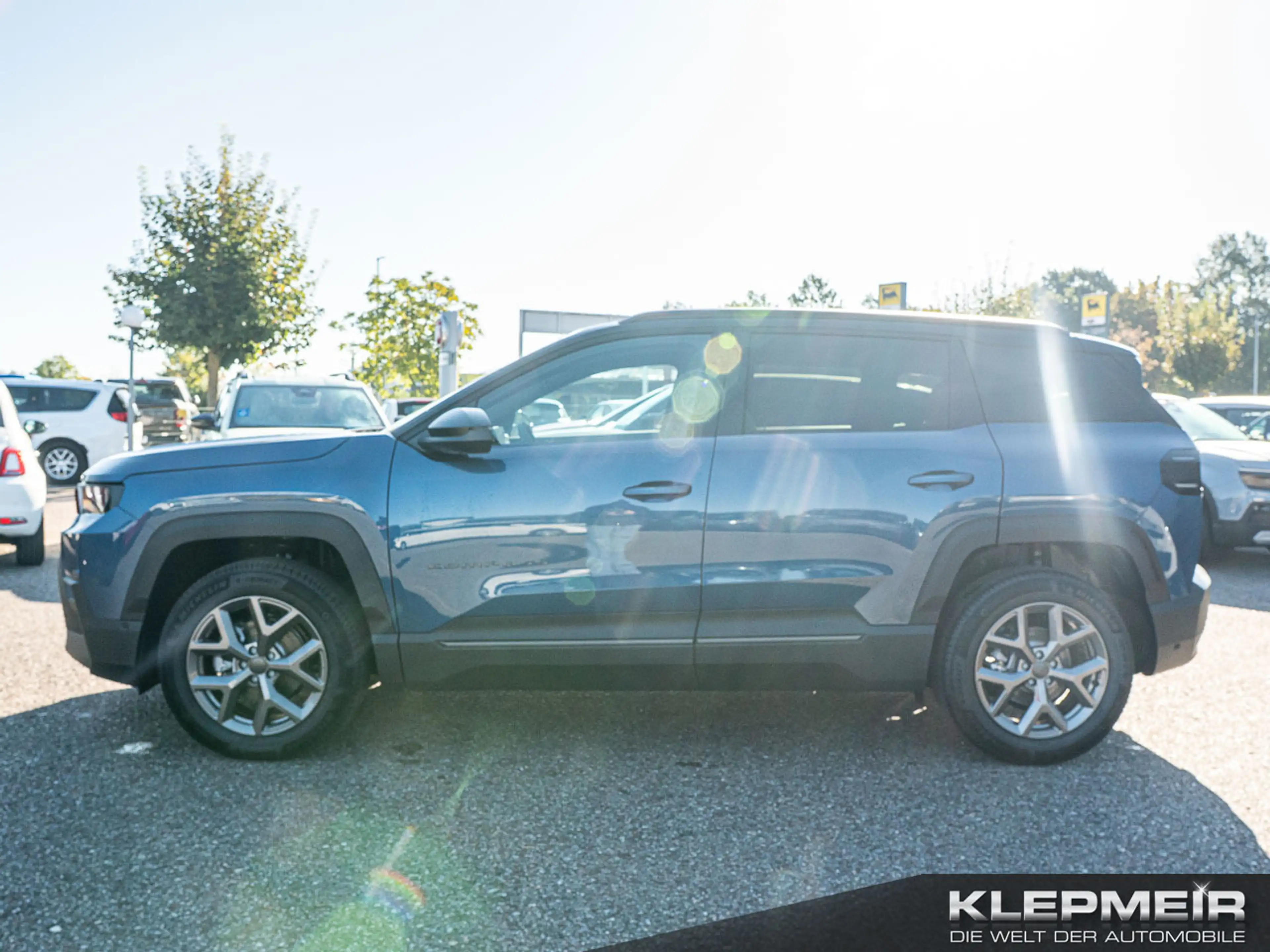 Jeep Compass PHEV MY26 — photo 8