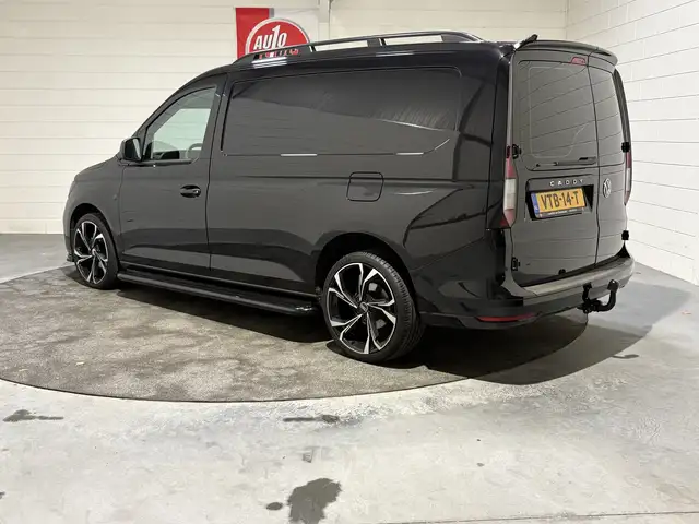 Volkswagen Caddy view 3
