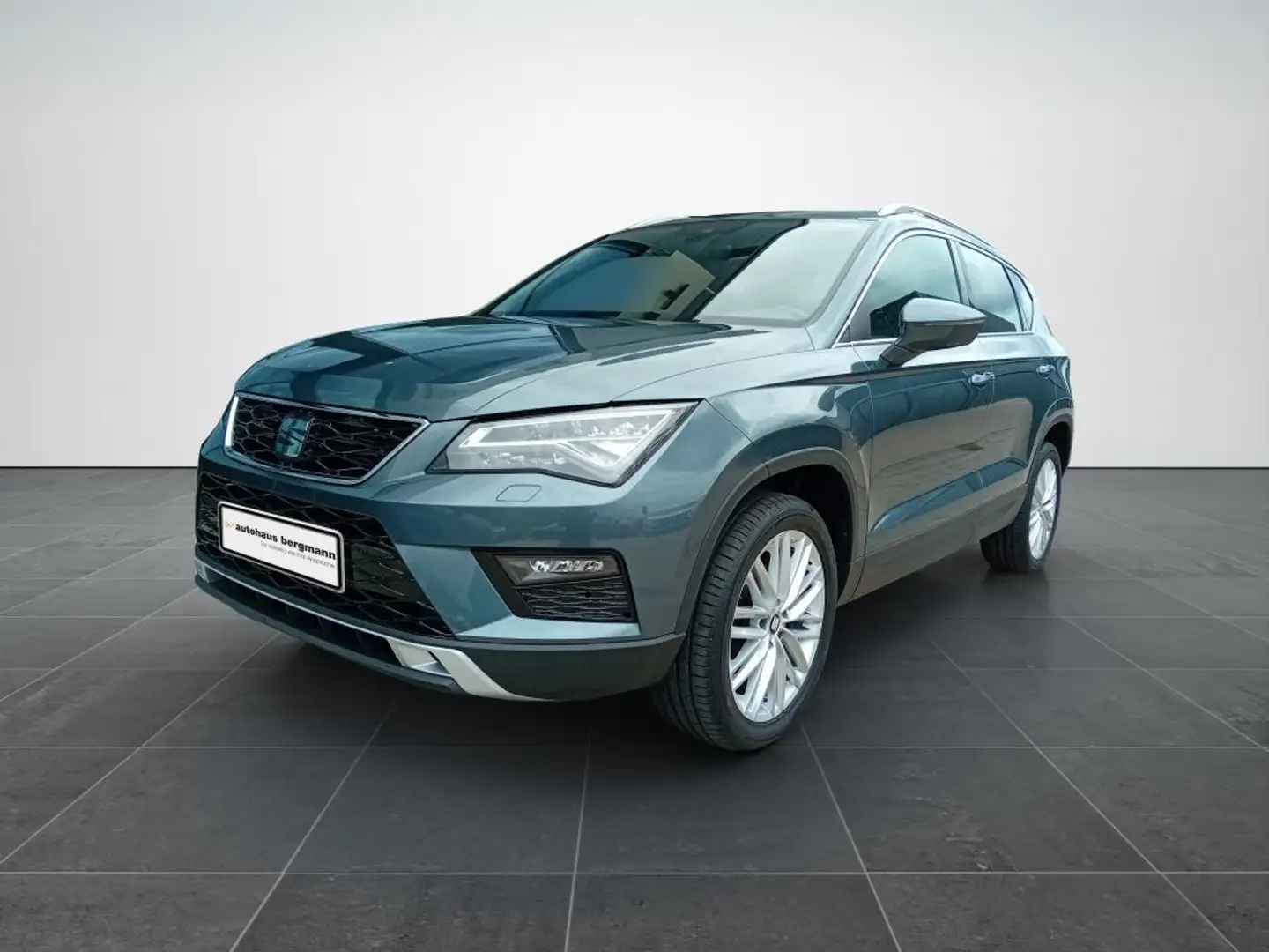 SEAT Ateca 1.5 TSI -Xcellence- DSG/Navi/AHK/ Grau - 1