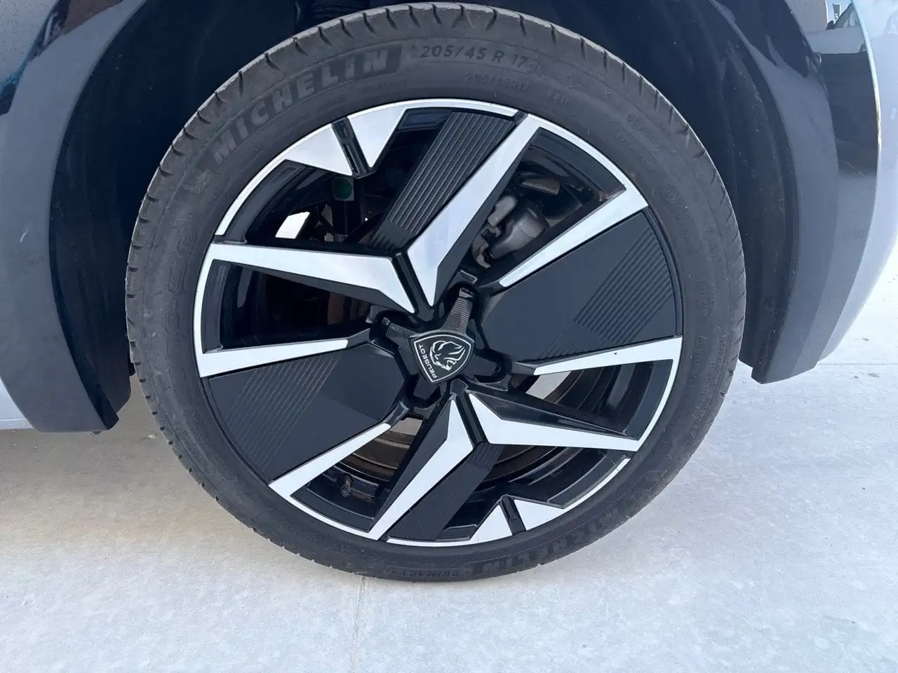 Peugeot 208 GT Hybrid 145 e-DCS6 auto, миниатюра 7