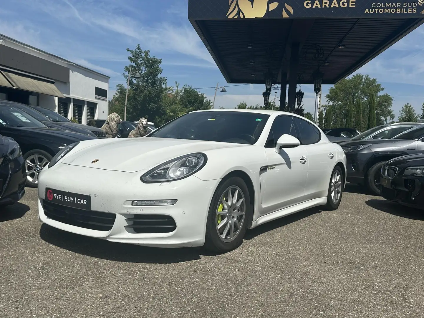Porsche Panamera 3.0i V6 - 333 cv  BVA Tiptronic S Type 970 BERLINE Blanc - 1