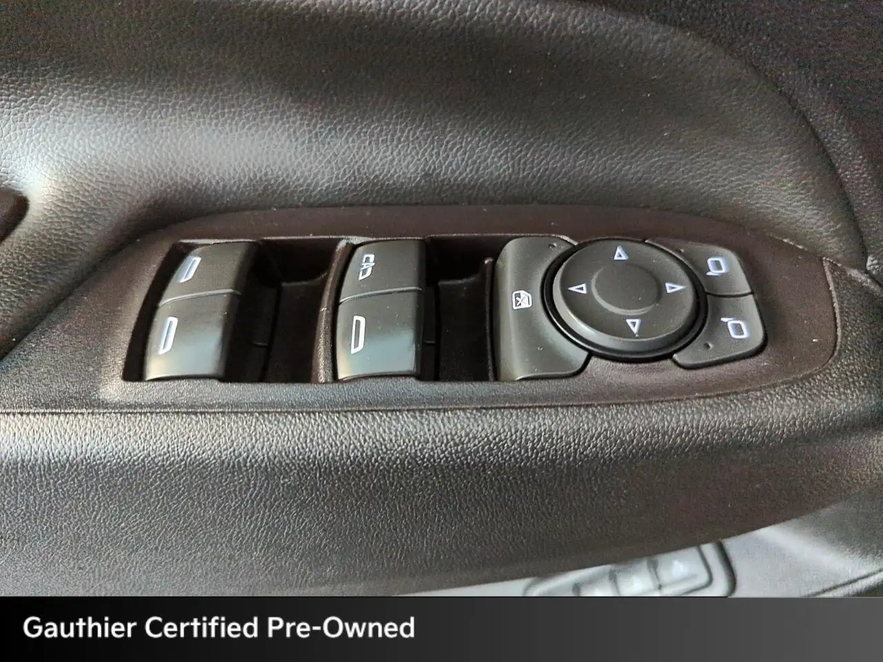 Chevrolet Equinox photo Chevrolet Equinox