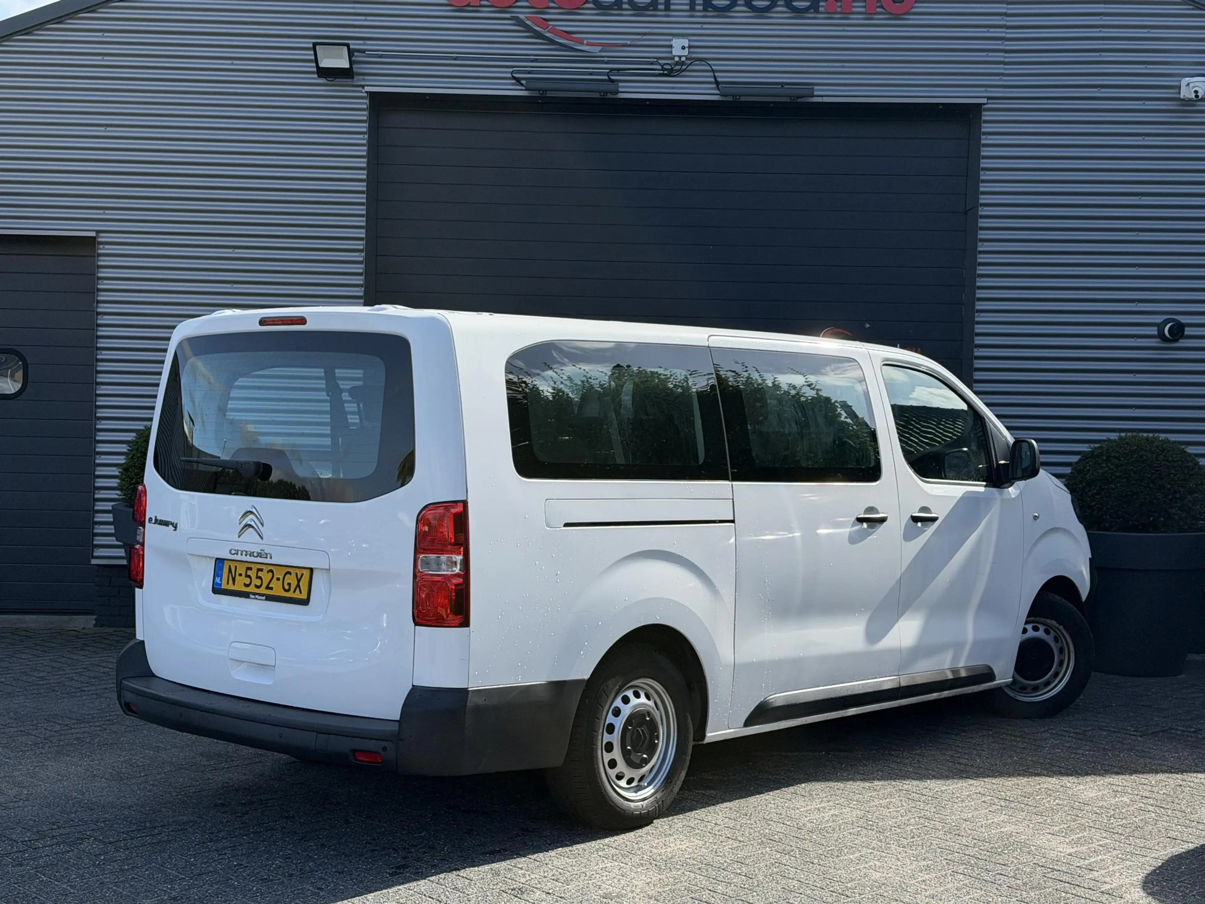 Citroen Spacetourer ë-SpaceTourer 75kWh Business XL 9 Persoons | Navig — photo 2