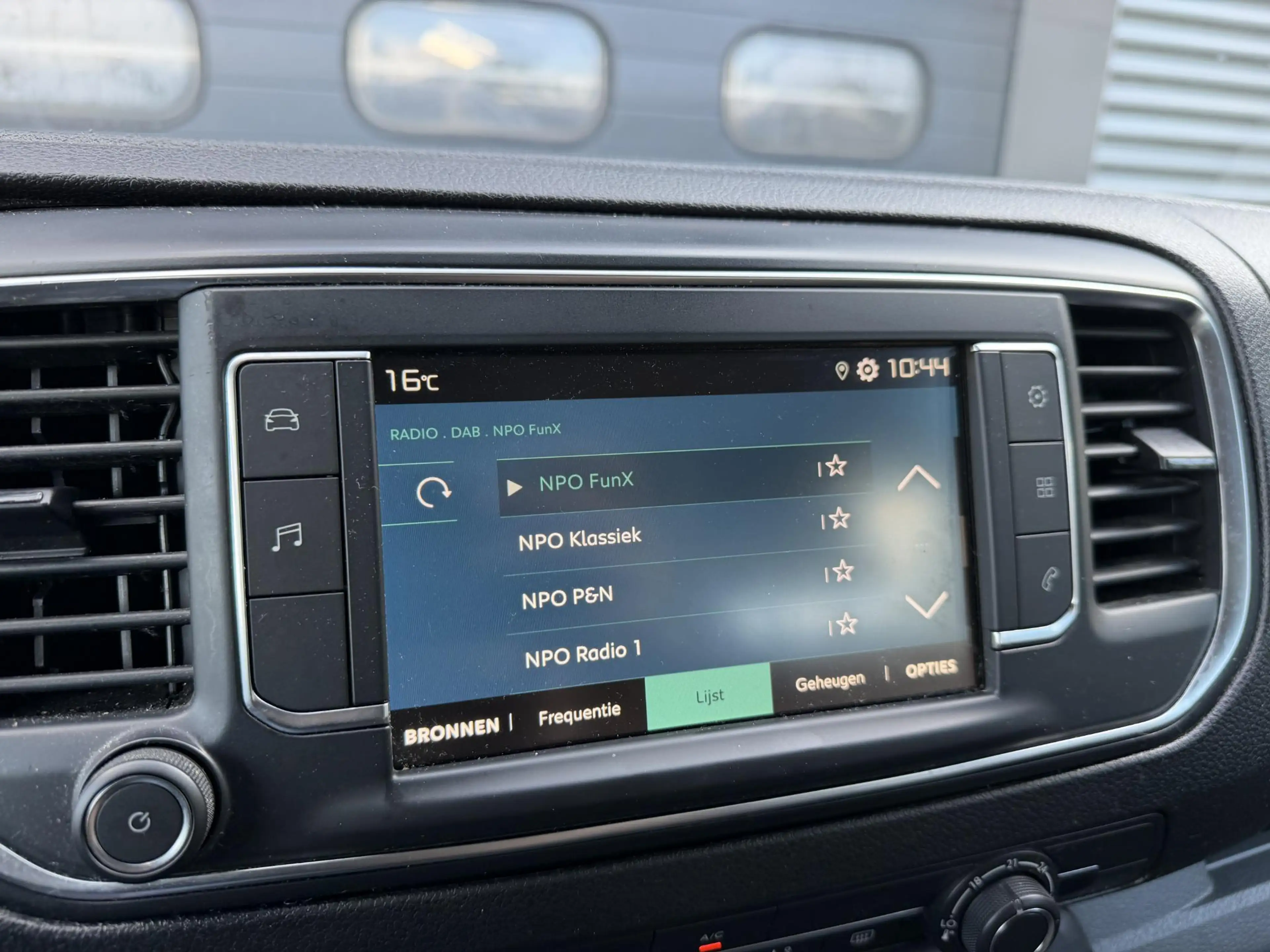 Citroen Spacetourer ë-SpaceTourer 75kWh Business XL 9 Persoons | Navig — photo 14