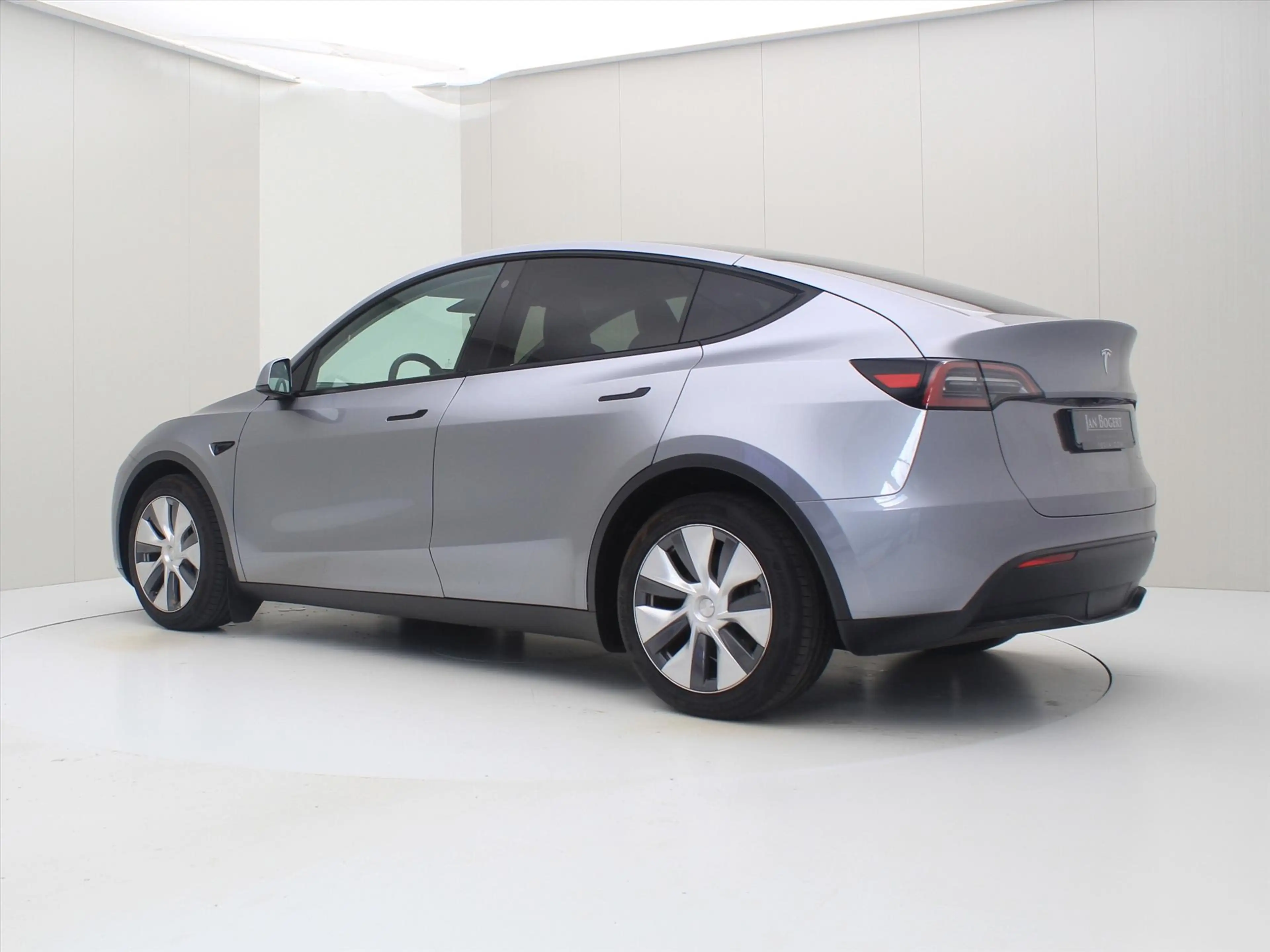 Tesla Model Y Long Range AWD 75kWh 351pk 93.7% SoH [ AMD RYZEN+A — photo 4