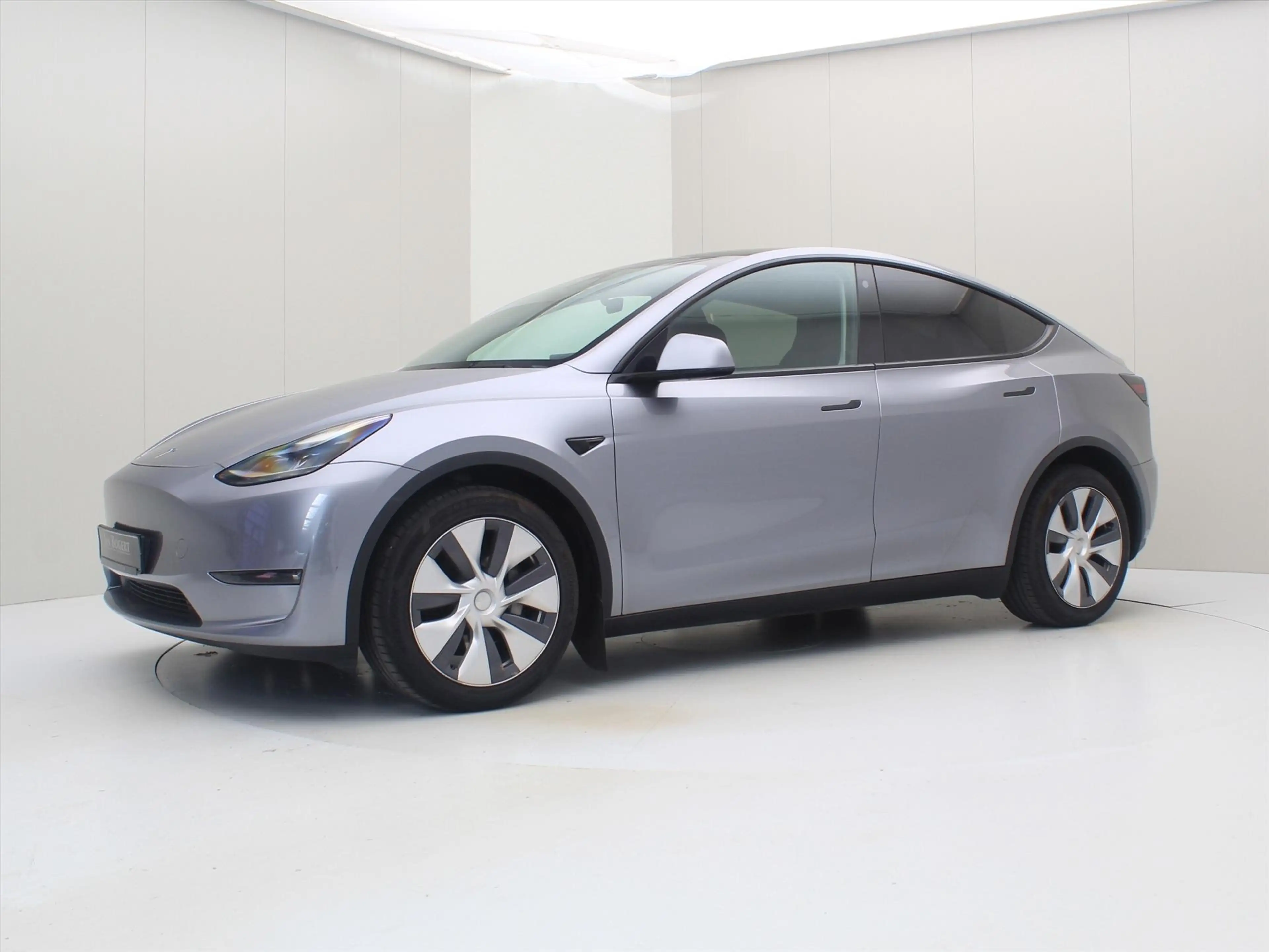 Tesla Model Y Long Range AWD 75kWh 351pk 93.7% SoH [ AMD RYZEN+A — photo 8