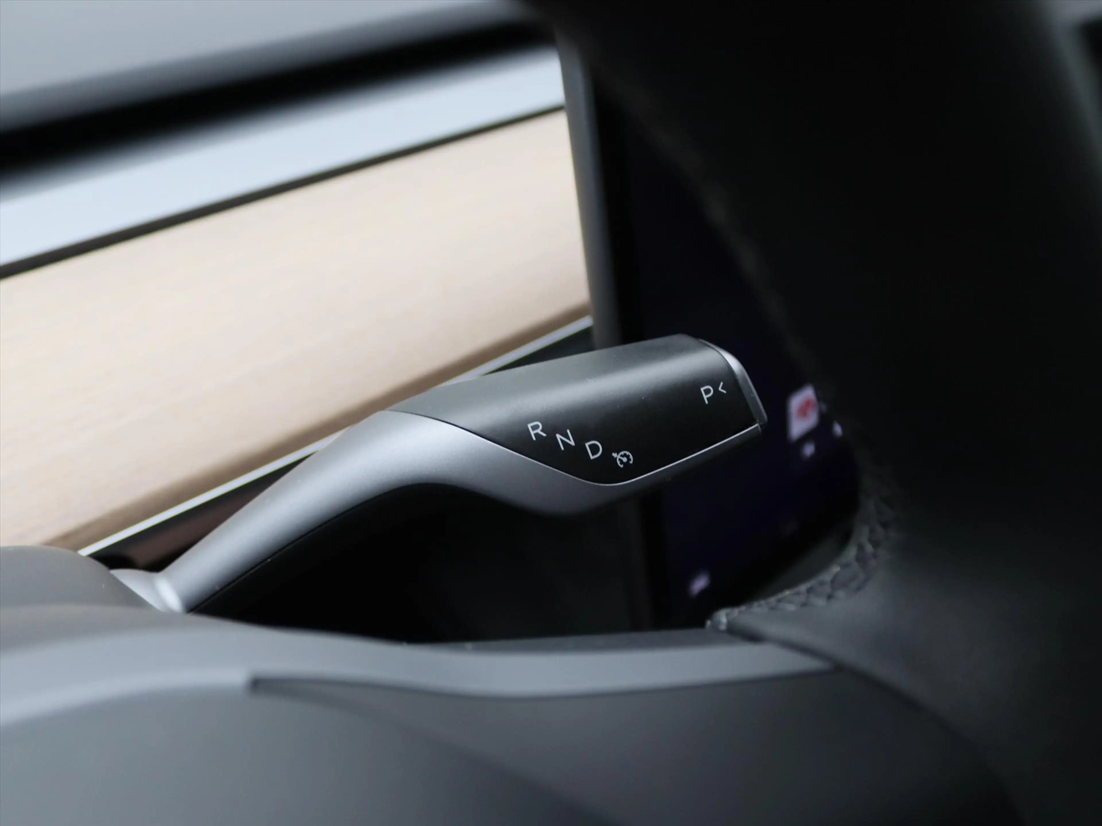 Tesla Model Y Long Range AWD 75kWh 351pk 93.7% SoH [ AMD RYZEN+A — photo 25