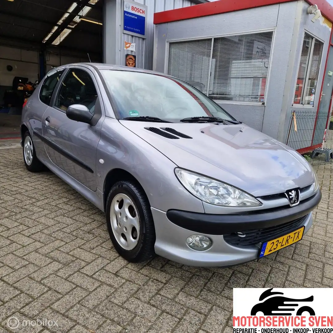 Peugeot 206 1.4 XS Premium - NIEUWE DISTRIBUTIE Grijs - 2