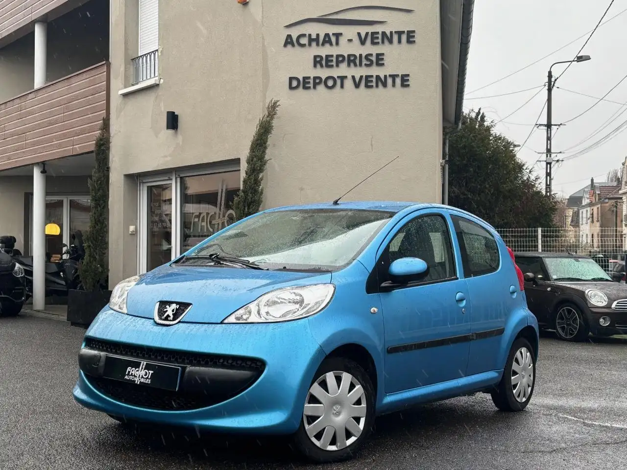 Peugeot 107 1.0i 12V  Trendy